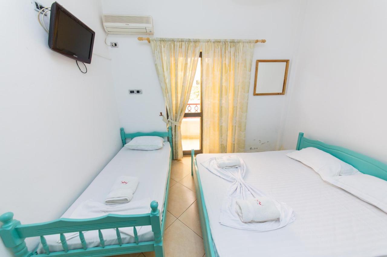 Expert Hotel Golem  Extérieur photo